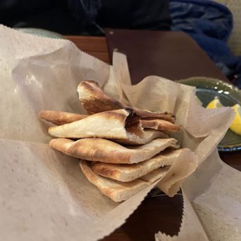 Rumi’s Kitchen - Pita bread - fresh and light - Persian/Iranian Near Me - Washington, DC, District of Columbia