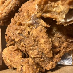 Cracker Barrel Old Country Store - Fried chicken