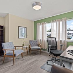 Discover Recovery - Treatment Room at Discover Recovery Long Beach