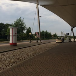 Bahnhof Lutherstadt Wittenberg - Also 1 taxi hätte es sogar gehabt