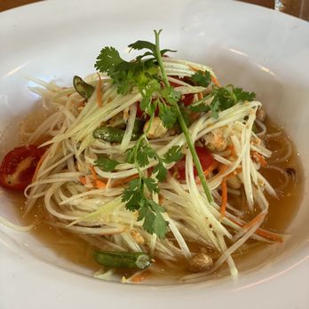Siri Thai Cuisine - Som Tum Salad - Thai Near Me - Athens, Georgia Siri Thai Cuisine - Som Tum Salad - Thai Near Me - Athens, Georgia