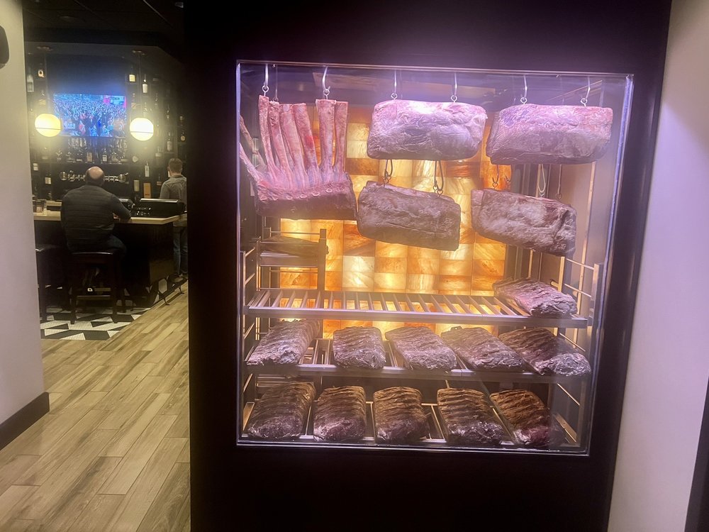 PRIME STEAKHOUSE Updated September 2024 7 East MN28, Morris