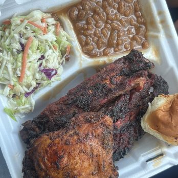 Barbeque Shine - Food Trucks Near Me - Ridgeland, Mississippi