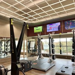 Life Time - Getting in a quick workout