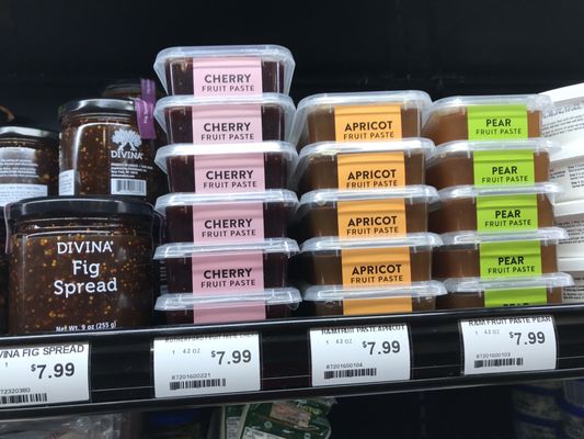 Roberts Market by null