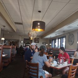 Winona Family Restaurant - Dining room