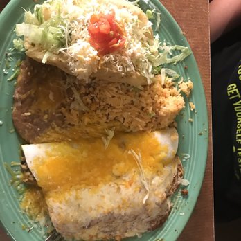 El Charro - Saint Clair Shores - Might look better to some than it tasted. BLAND - Mexican Near Me - Saint Clair Shores, Michigan El Charro - Saint Clair Shores - Might look better to some than it tasted. BLAND - Mexican Near Me - Saint Clair Shores, Michigan