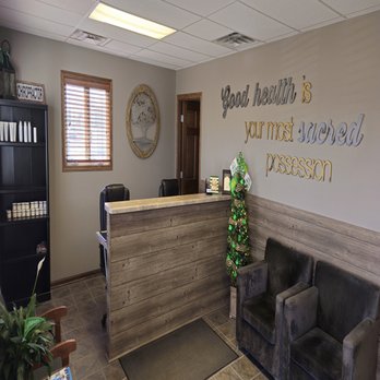 Eldridge Spine & Wellness Center - Chiropractors Near Me - Eldridge, Iowa Eldridge Spine & Wellness Center - Chiropractors Near Me - Eldridge, Iowa