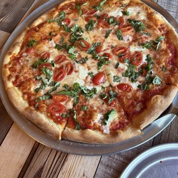 Gaetano's Pizzeria - Margarita Pizza - Pizza Near Me - Miami, Florida Gaetano's Pizzeria - Margarita Pizza - Pizza Near Me - Miami, Florida