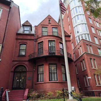 Viceroy - Cool Victorian homes outside of the property - Hotels Near Me - Washington, DC, District of Columbia