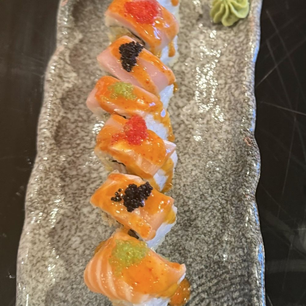 Noutta Sushi And Thai - Custom roll - Sushi Bars Near Me - Delray Beach, Florida Noutta Sushi And Thai - Custom roll - Sushi Bars Near Me - Delray Beach, Florida