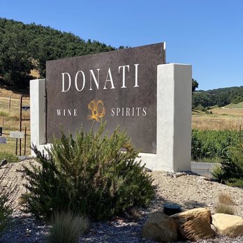 Donati Family Vineyard - sign for donati wine spirits - Wineries Near Me - Templeton, California Donati Family Vineyard - sign for donati wine spirits - Wineries Near Me - Templeton, California