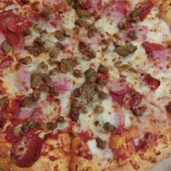 Dominos Pizza - Meatzza