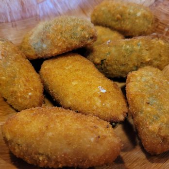 Calacino's Pizzeria - Poppers - Pizza Near Me - Beckley, West Virginia Calacino's Pizzeria - Poppers - Pizza Near Me - Beckley, West Virginia