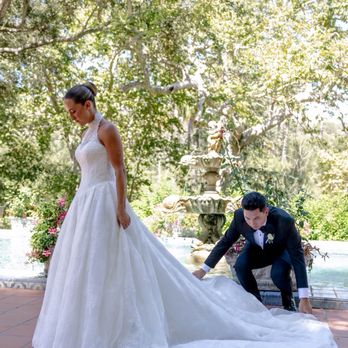 Ruffle Effect - Bride & Groom - Wedding Planning Near Me - Orange, California Ruffle Effect - Bride & Groom - Wedding Planning Near Me - Orange, California