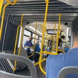 M60 Bus to LaGuardia Airport - Inside the bus