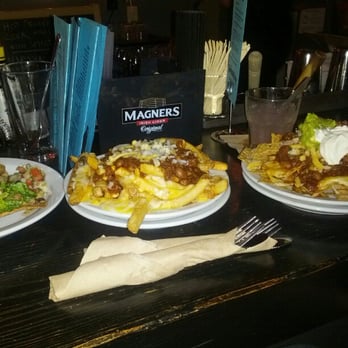 Paymaster Lounge - Nachos, Chili Cheese fries. - Lounges Near Me - Portland, Oregon Paymaster Lounge - Nachos, Chili Cheese fries. - Lounges Near Me - Portland, Oregon