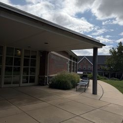 Woodlawn Library - Exterior
