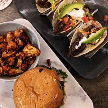 18bin - Vegan burger and tacos - Bars Near Me - Las Vegas, Nevada