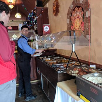 Desi Dhaba - Getting lunch with the Food For All app! - Indian Near Me - Cambridge, Massachusetts