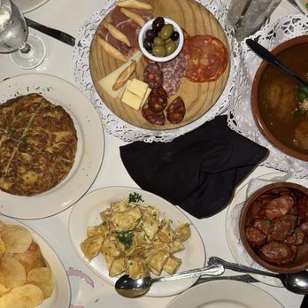 Tapas De España - Spanish Near Me - North Bergen, New Jersey Tapas De España - Spanish Near Me - North Bergen, New Jersey