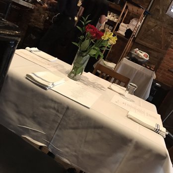 BK9 - Place settings - Caribbean Near Me - Brooklyn, New York