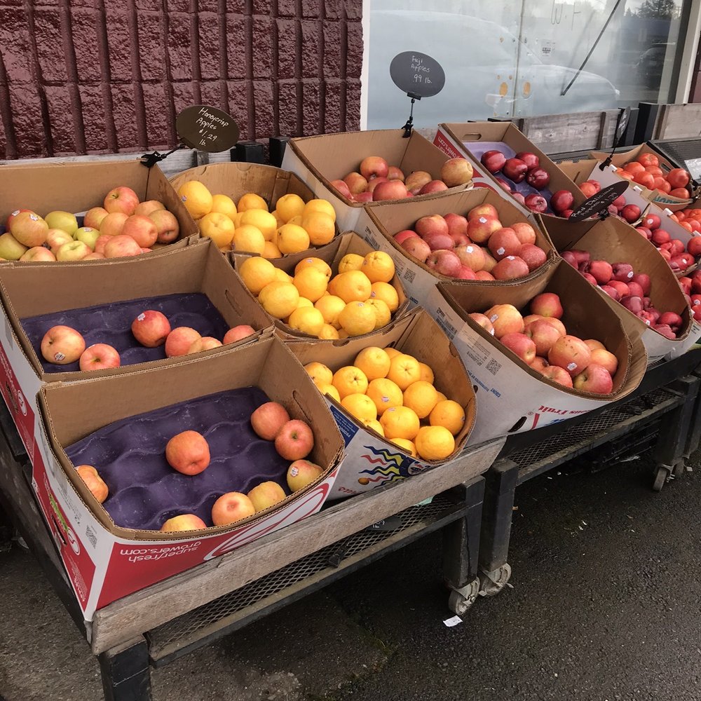 Battle Ground Produce - Apples - Farmers Market Near Me - Battle Ground, Washington Battle Ground Produce - Apples - Farmers Market Near Me - Battle Ground, Washington
