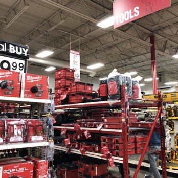 Rural King - Tools, tools, tools - Home & Garden Near Me - Peru, Illinois