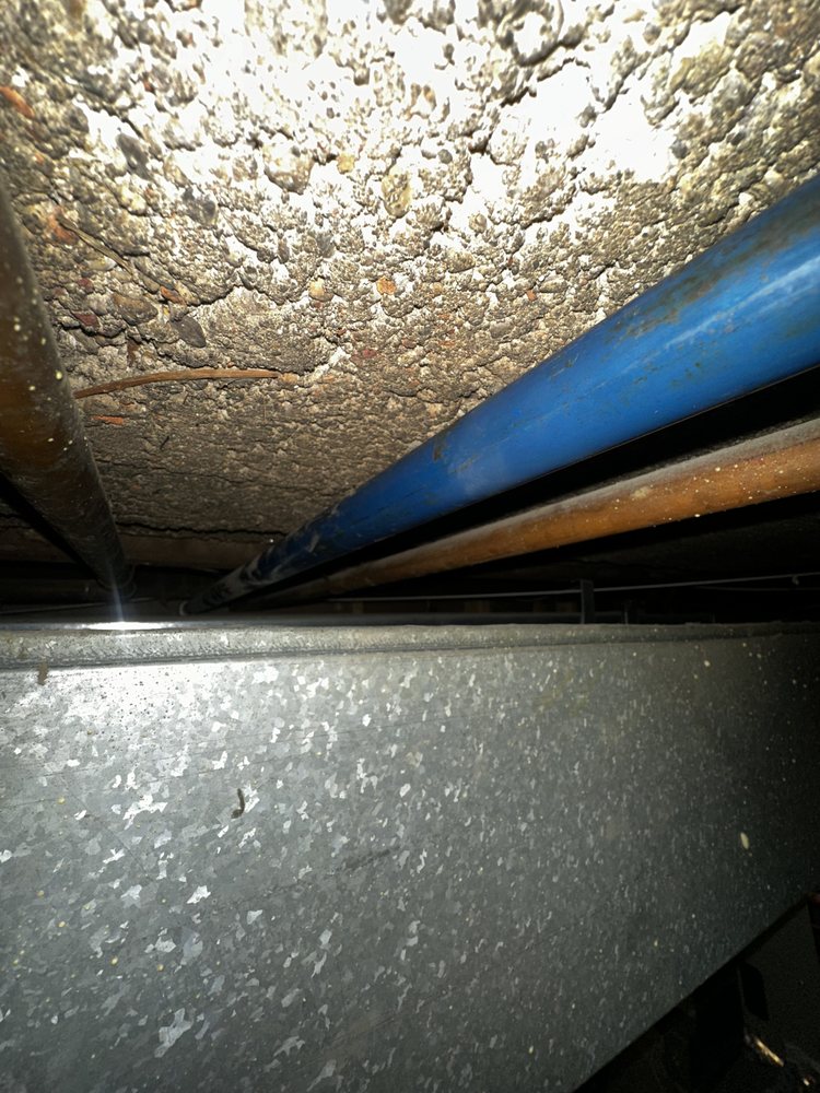 Slide of Santos Pipefitters