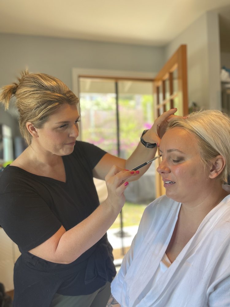 Beauty With Aloha Logo