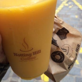 Notting Hill Coffee - Frappé orange/fruit de la passion rafraîchissant - Coffee & Tea Near Me - Lille, 59 Notting Hill Coffee - Frappé orange/fruit de la passion rafraîchissant - Coffee & Tea Near Me - Lille, 59