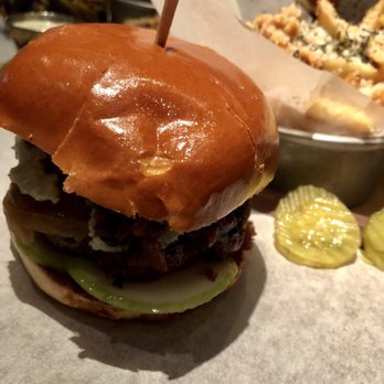 Laurel Tavern - Nom nom nom - New American Near Me - Studio City, California Laurel Tavern - Nom nom nom - New American Near Me - Studio City, California