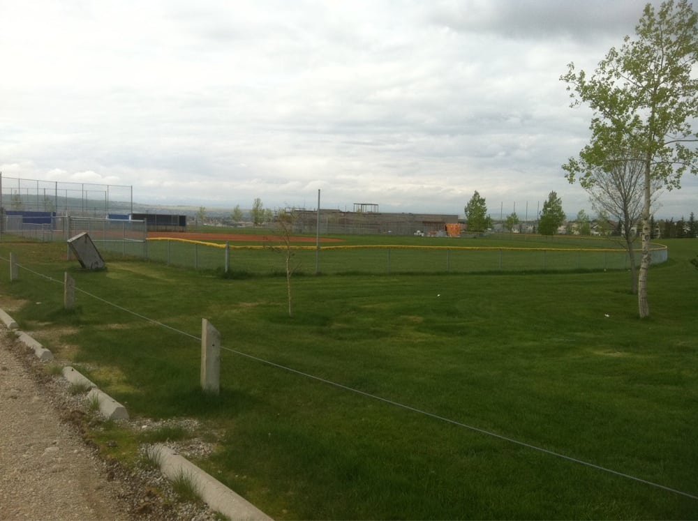 Crowfoot Park Logo