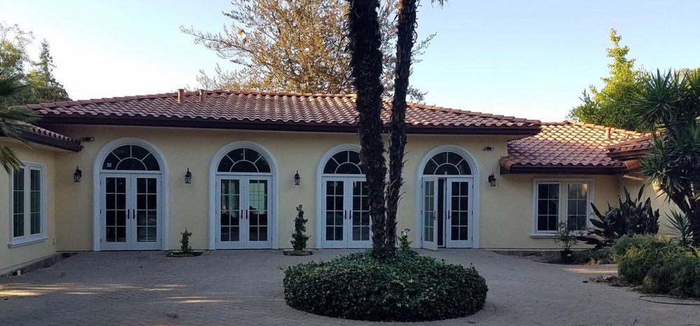 Slide of South Creek Roofing