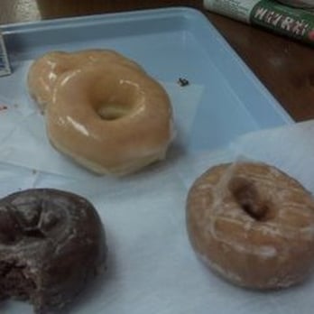 Gibson's Donuts - Chocolate cake, glazed and pumpkin spice - Donuts Near Me - Memphis, Tennessee