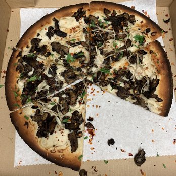 Pitfire Pizza - Festive burnt to crisp pizza: Field Mushroom - Pizza Near Me - Costa Mesa, California Pitfire Pizza - Festive burnt to crisp pizza: Field Mushroom - Pizza Near Me - Costa Mesa, California