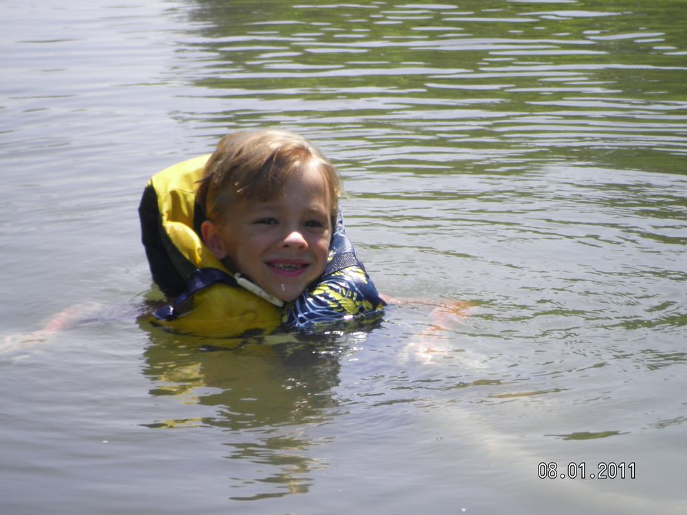 SHOAL CREEK CANOE RUN Updated October 2024 15 Photos 470 Iron