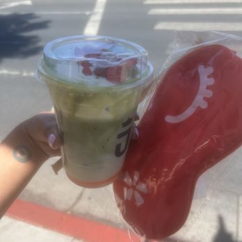 Javista Weho - Strawberry Matcha x Yelp Swag - Coffee & Tea Near Me - West Hollywood, California Javista Weho - Strawberry Matcha x Yelp Swag - Coffee & Tea Near Me - West Hollywood, California
