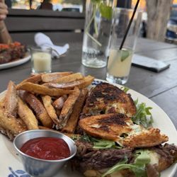 Short rib grilled cheese