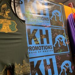 Snackdown Grille - Promoting signs