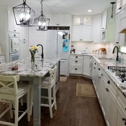 Hoods Discount Home Center