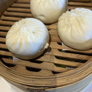 Yang Kee Dumpling-ROSEVILLE - Steamed BBQ Pork Bao (3) 叉烧包 - Dim Sum Near Me - Roseville, California Yang Kee Dumpling-ROSEVILLE - Steamed BBQ Pork Bao (3) 叉烧包 - Dim Sum Near Me - Roseville, California