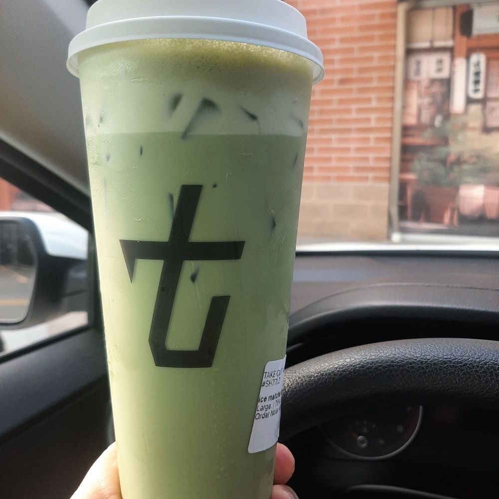 Iced matcha latte
