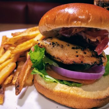 TGI Fridays West Orange - Bacon ranch grilled chicken sandwich - Burgers Near Me - West Orange, New Jersey