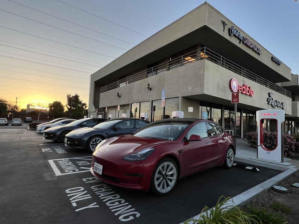 TESLA SUPERCHARGER Updated June 2024 4310 Genesee Ave, San Diego