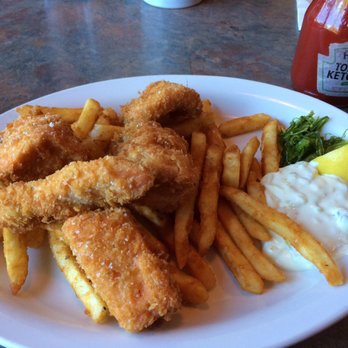 Big Wave Cafe - Super Salmon fish and chips - Seafood Near Me - Manzanita, Oregon