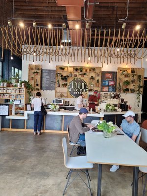 1000 Faces Coffee by null