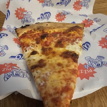Alvo - Plain slice. Pretty tasty. $4 - Pizza Near Me - Brooklyn, New York Alvo - Plain slice. Pretty tasty. $4 - Pizza Near Me - Brooklyn, New York