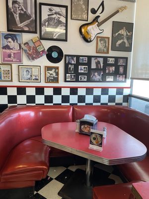 Blue Moon Cafe by null