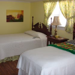 The Bailey House Bed & Breakfast - Shine's suite